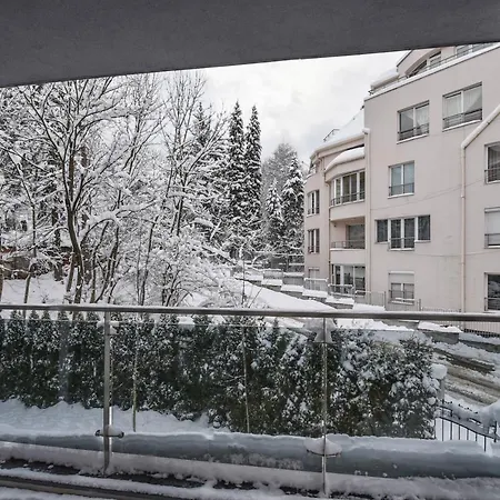 R34 Boutique Boyana Apartment *