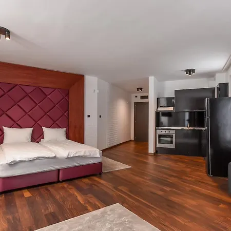 Apartment R34 Boutique Boyana